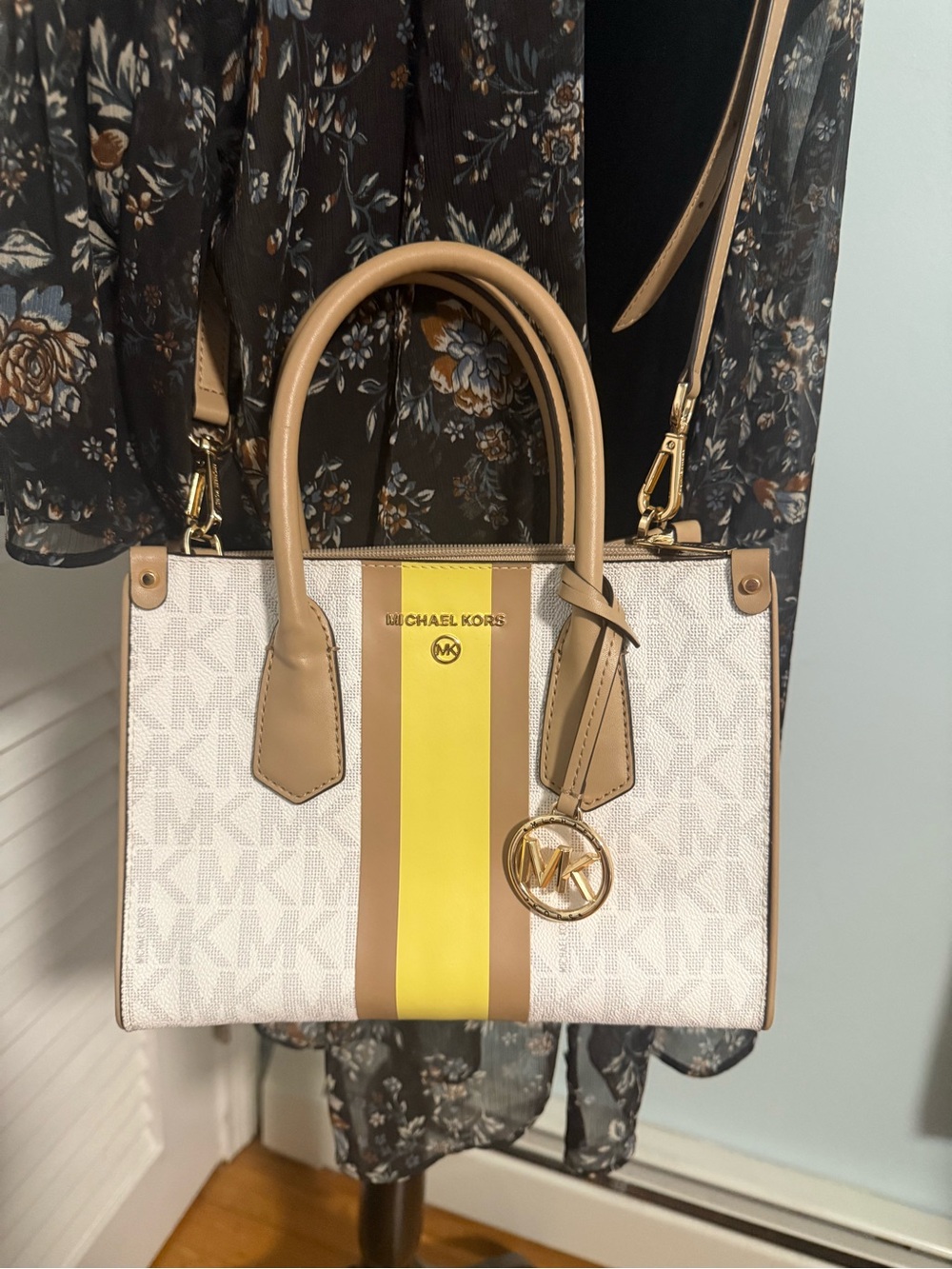 Michael Kors Beige and Yellow Stripe Satchel Handbag with Crossbody & bag charm! - Picture 15 of 15